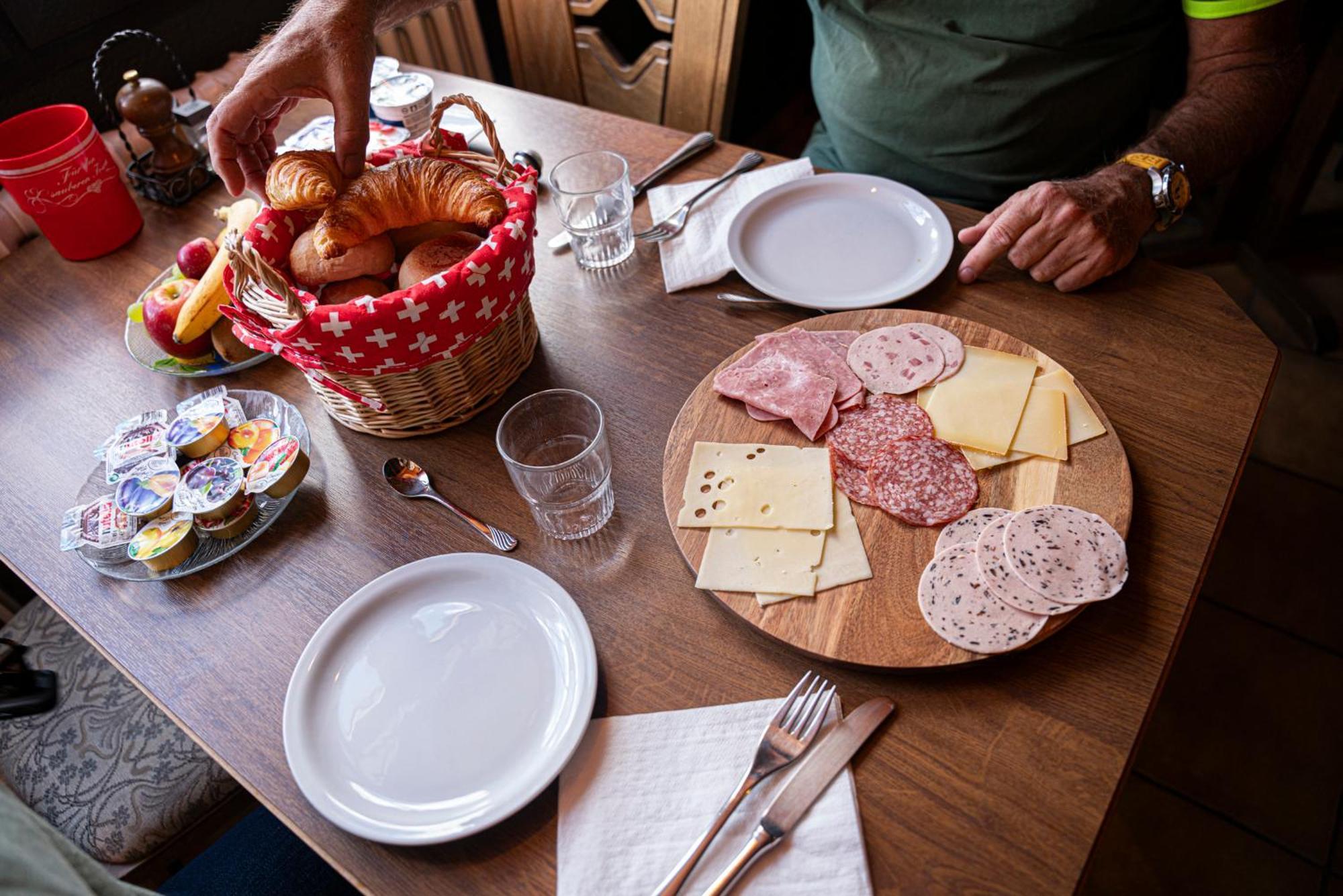 Bed and Breakfast Alte Bock 2.0 Grächen Esterno foto